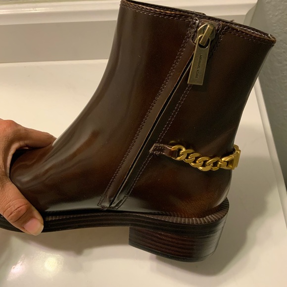 Michael kors Carlisle brown boot size 5M - Picture 6 of 7